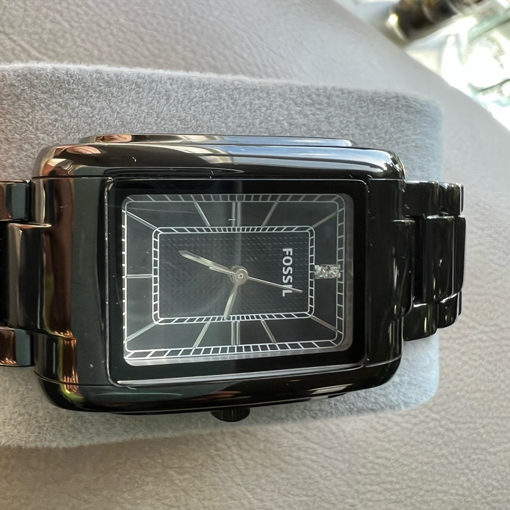Fossil Ce-1032 251011 Black Stainless Steel Analog Dial Quartz Wrist Watch - Picture 4 of 10